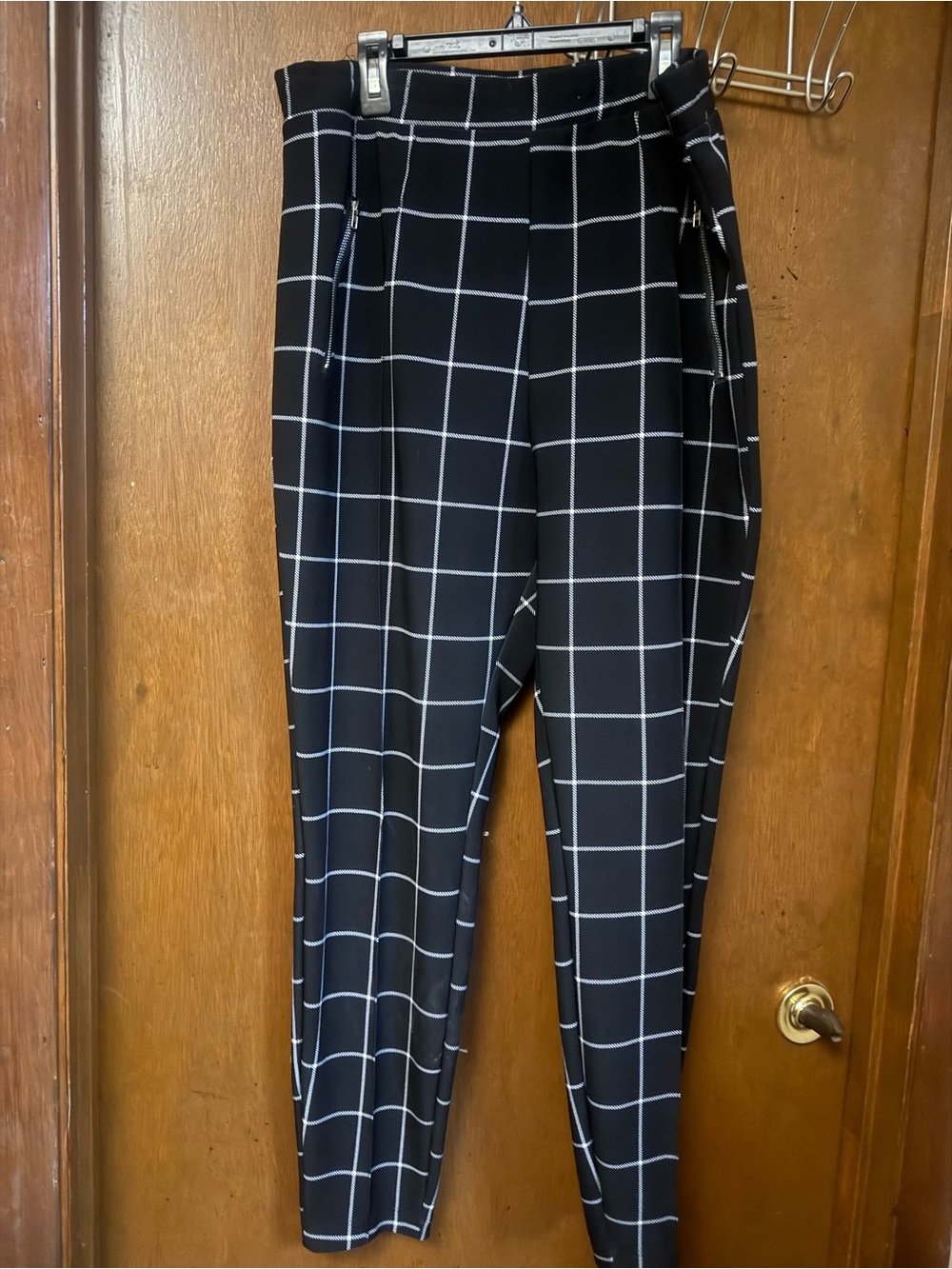 Kristin Nicole Windowpane Black Skinny Pants